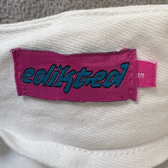 Edikted White Grommet Belted Mini Skirt - Picture 2 of 4